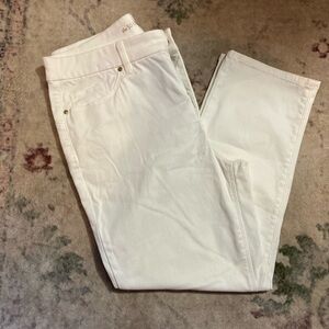 Chico's white So Lifting Crop Pants